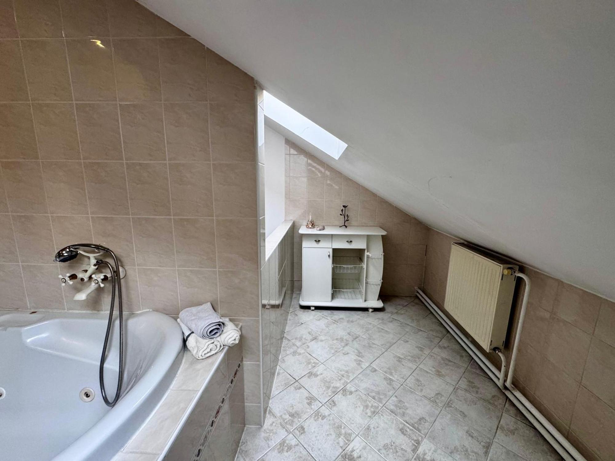 120 M2 Apartment In The Centre Of The Old Town Bratislava Buitenkant foto